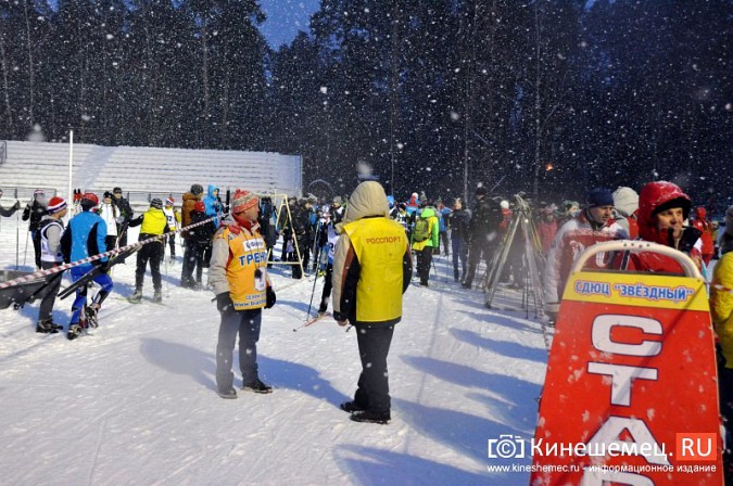 «Вечерняя гонка» в честь Владимира Иванова собрала в Кинешме около 200 спортсменов фото 13