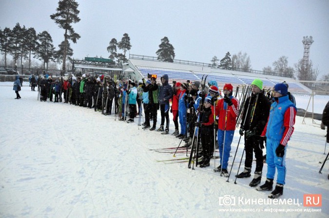 «Вечерняя гонка» в честь Владимира Иванова собрала в Кинешме около 200 спортсменов фото 3