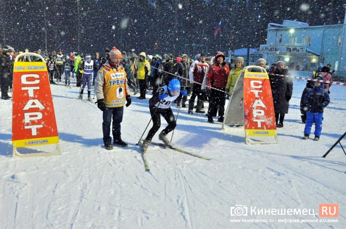 «Вечерняя гонка» в честь Владимира Иванова собрала в Кинешме около 200 спортсменов фото 16