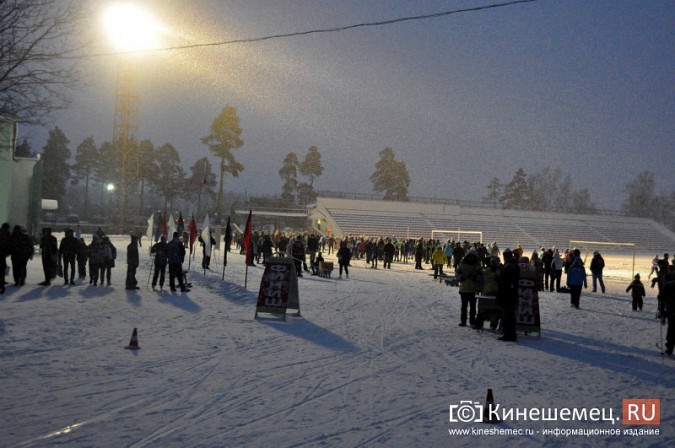 «Вечерняя гонка» в честь Владимира Иванова собрала в Кинешме около 200 спортсменов фото 24