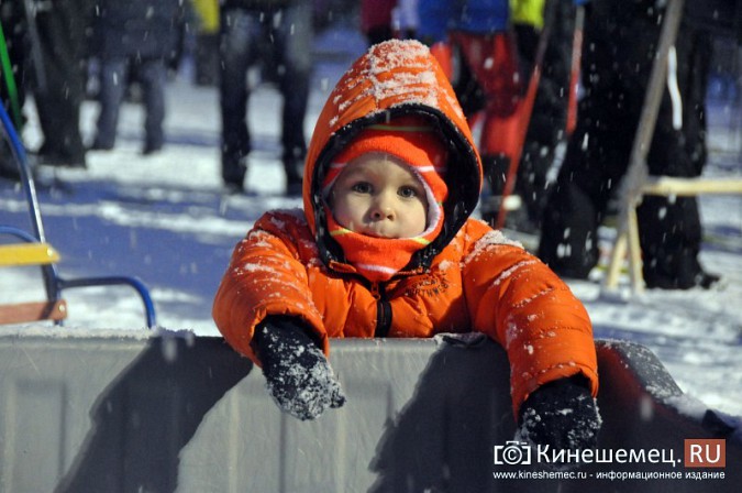 «Вечерняя гонка» в честь Владимира Иванова собрала в Кинешме около 200 спортсменов фото 23