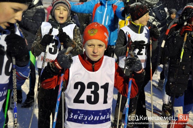 «Вечерняя гонка» в честь Владимира Иванова собрала в Кинешме около 200 спортсменов фото 21