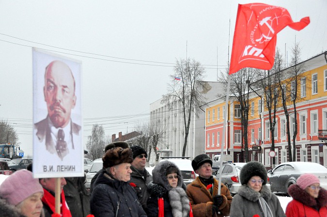 Коммунисты Кинешмы почтили память Владимира Ленина фото 2
