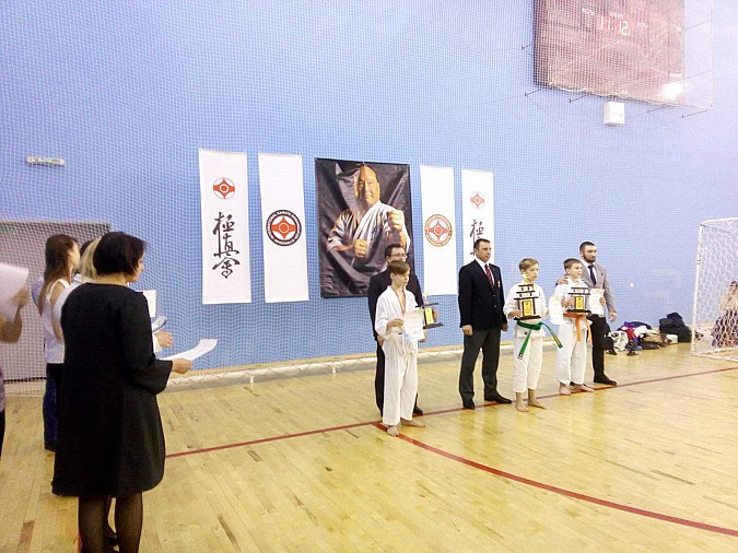 Кинешемские каратисты завоевали 6 медалей на областном чемпионате фото 27