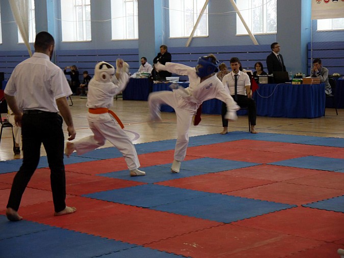 Кинешемские каратисты завоевали 6 медалей на областном чемпионате фото 19