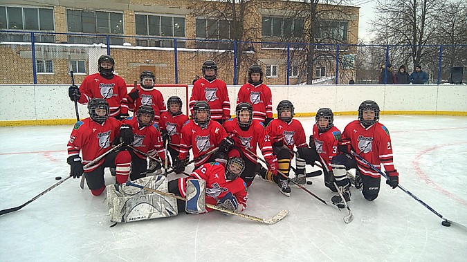 Юные кинешемские хоккеисты переиграли сверстников из Фурманова и Вичуги фото 2