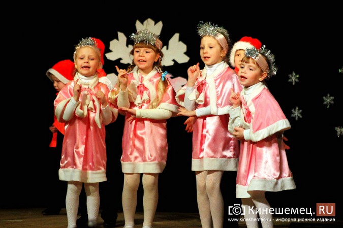 В Кинешме прошел конкурс для «маленьких снегурочек» фото 25
