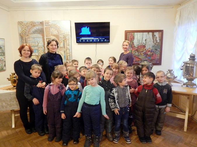 Воспитанники детского сада № 7 узнали об истории самовара и традициях чаепития фото 2