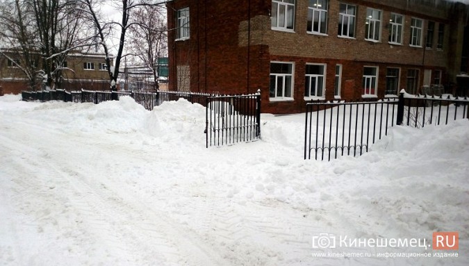 В Кинешме до конца дня планируется выход техники на уборку снега в частный сектор фото 5