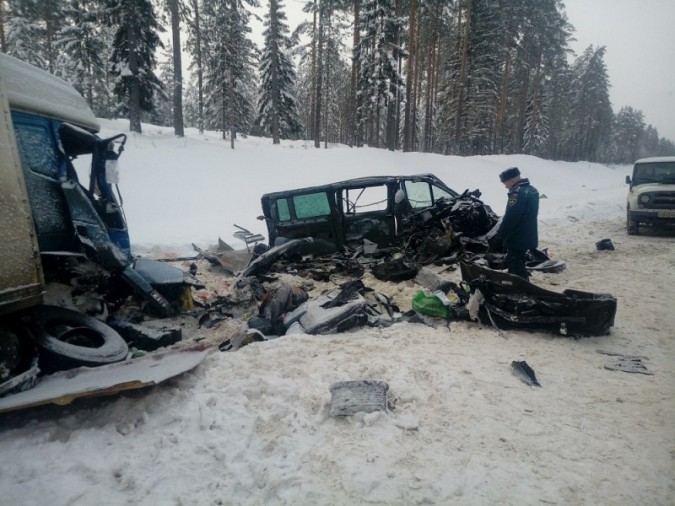 Среди погибших в жуткой аварии в Ленинградской области был кинешемец фото 2