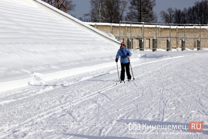 В спорткомитете Кинешмы не смогли назвать точное число участников «Лыжни России» фото 48