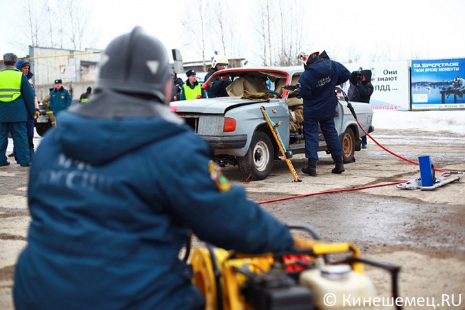 Кинешемские спасатели заняли второе место в региональных соревнованиях фото 7