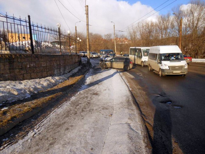 В Ивановской области в ДТП пострадали 9 человек фото 2