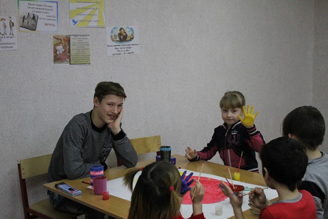 Кинешемские ребята создали герб счастливой семьи фото 2