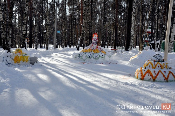 В Кинешемском парке появились «Девушка-весна», «Ежик», «Черепаха» и «Трон» фото 11
