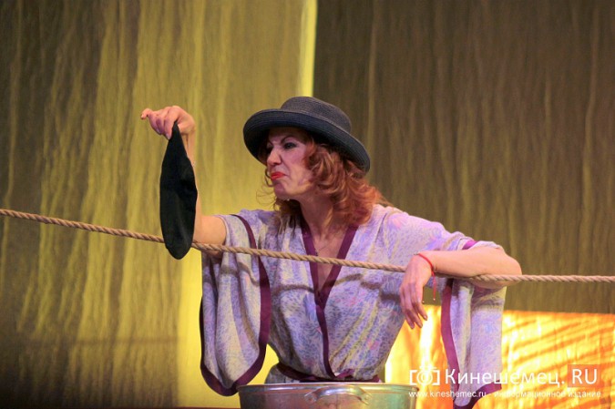 Наталья Суркова дебютировала на сцене театра имени Островского фото 2