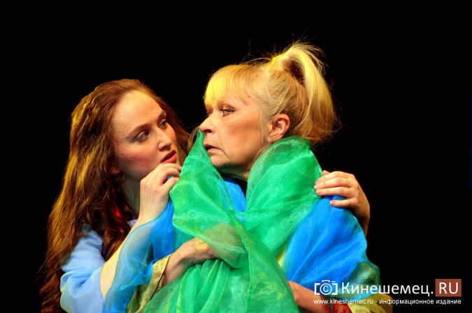 Наталья Суркова дебютировала на сцене театра имени Островского фото 7