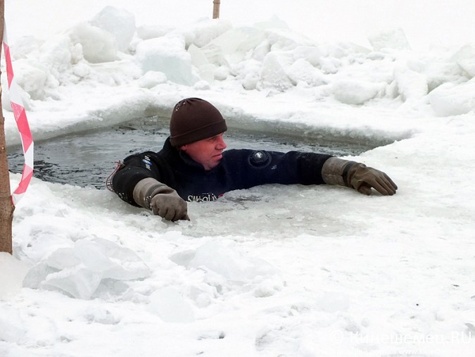 Спасатели в Кинешме провели показательные учения фото 19