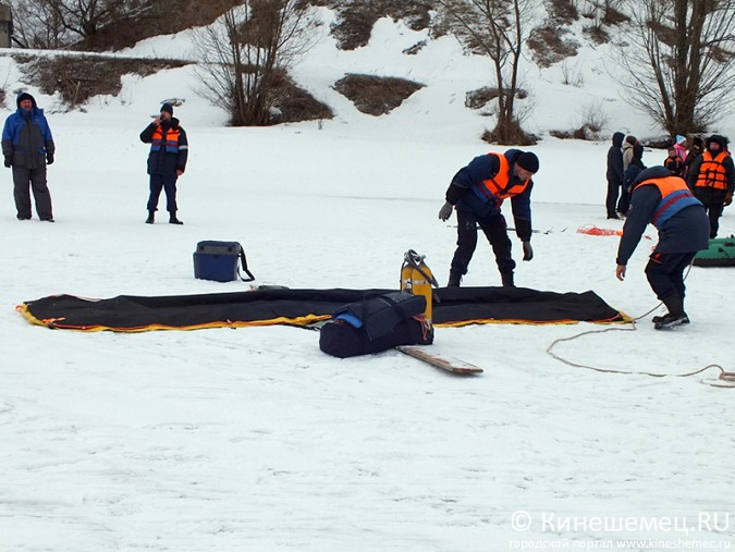 Спасатели в Кинешме провели показательные учения фото 27