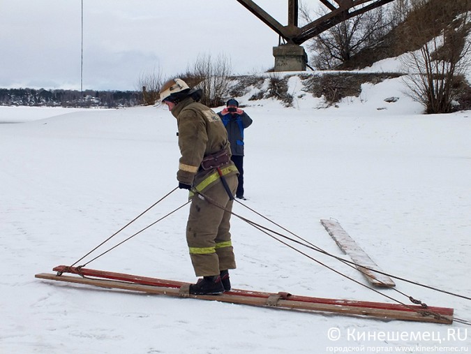 Спасатели в Кинешме провели показательные учения фото 24