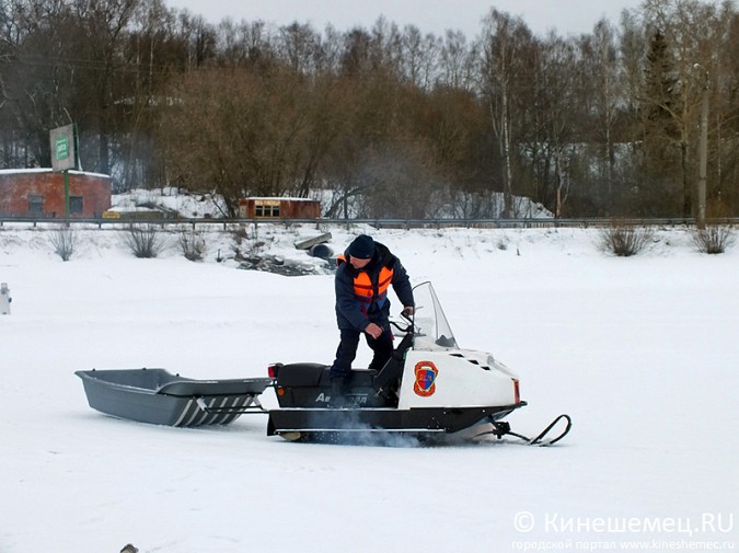Спасатели в Кинешме провели показательные учения фото 9