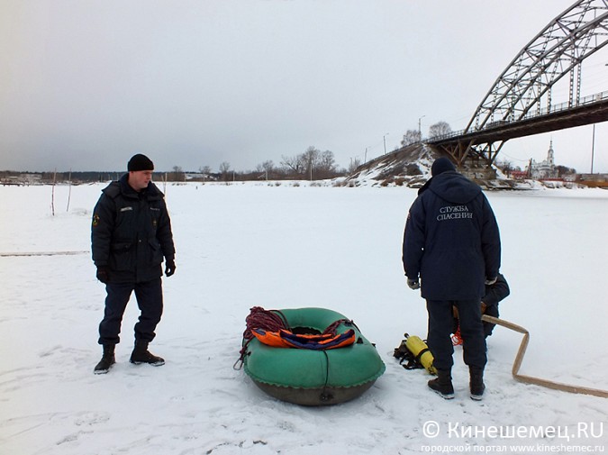 Спасатели в Кинешме провели показательные учения фото 4