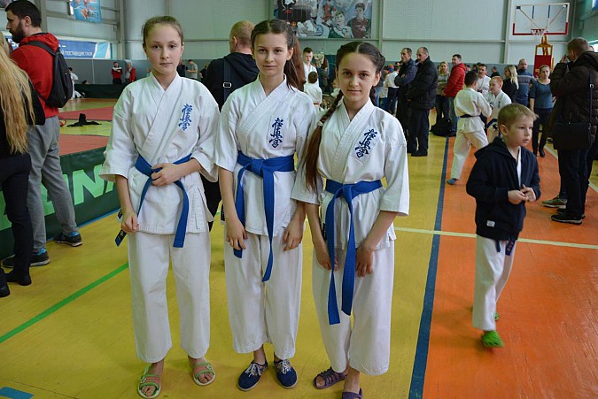 Кинешемские каратисты помогли команде Ивановской области выиграть Чемпионат ЦФО фото 5