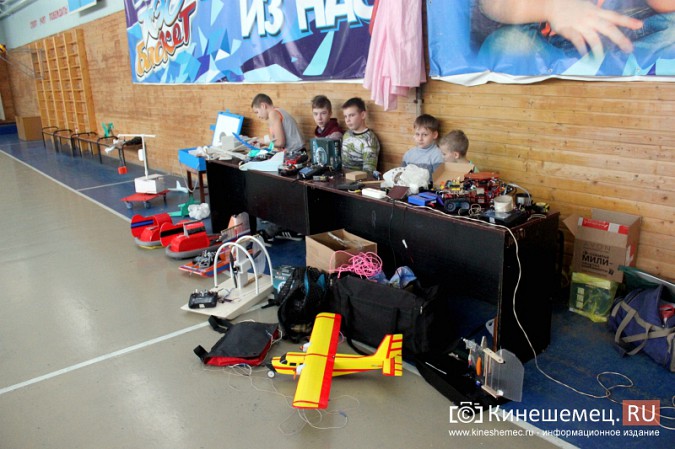 В Кинешме прошли соревнования по запуску авиамоделей памяти летчика Алексея Сорнева фото 30