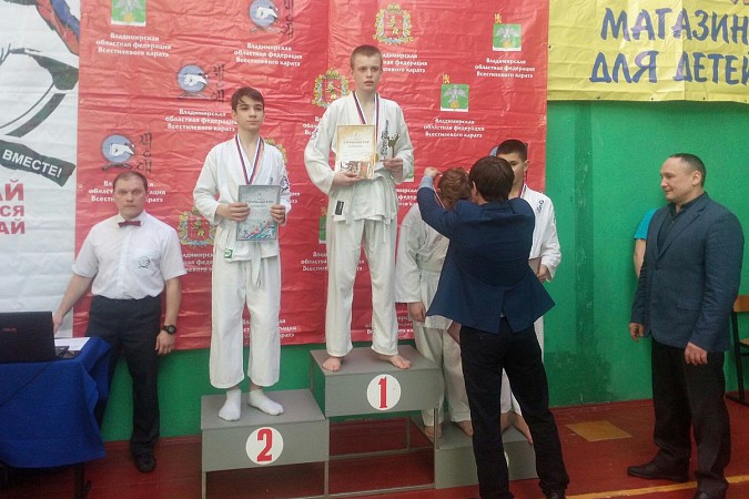 Кинешемские каратисты завоевали 15 медалей на первенстве Владимирской области фото 15