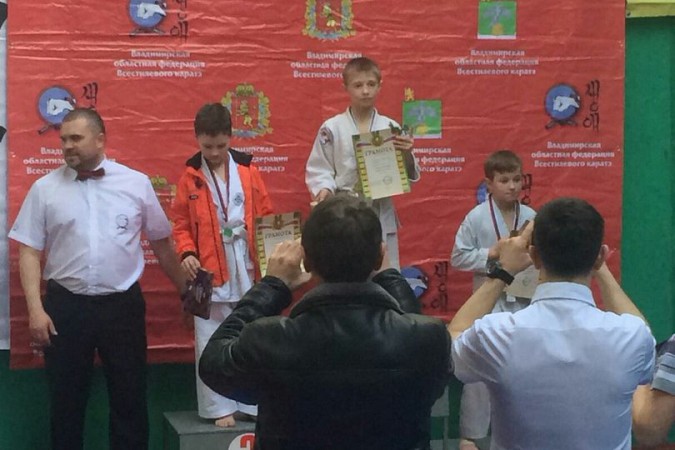 Кинешемские каратисты завоевали 15 медалей на первенстве Владимирской области фото 30