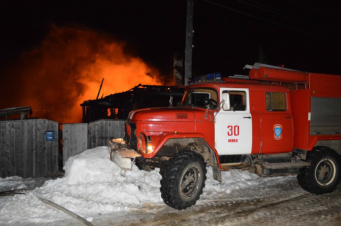 В Ивановской области во вспыхнувшем частном доме погиб человек фото 2