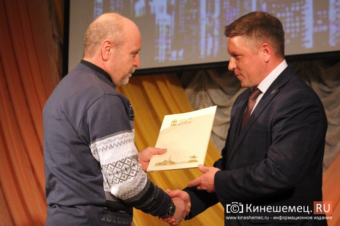 В Кинешме чествовали работников коммунальных служб города фото 3
