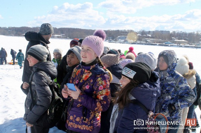В Кинешме прошли учения по спасению людей на льду фото 45