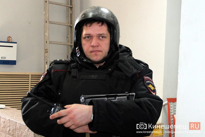 МЧС и прокуратура начали массовую проверку торговых центров Кинешмы фото 28