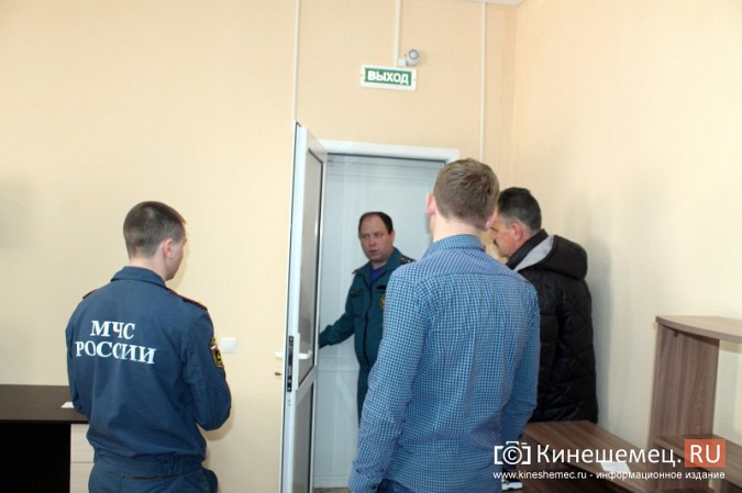 МЧС и прокуратура начали массовую проверку торговых центров Кинешмы фото 101