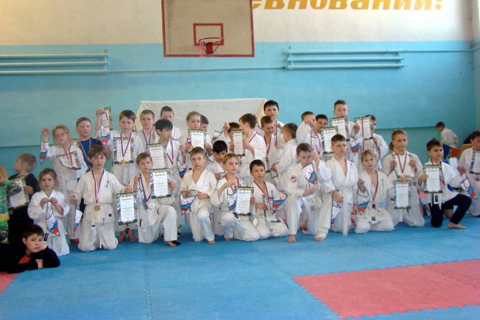 В Кинешме состязались каратисты фото 12