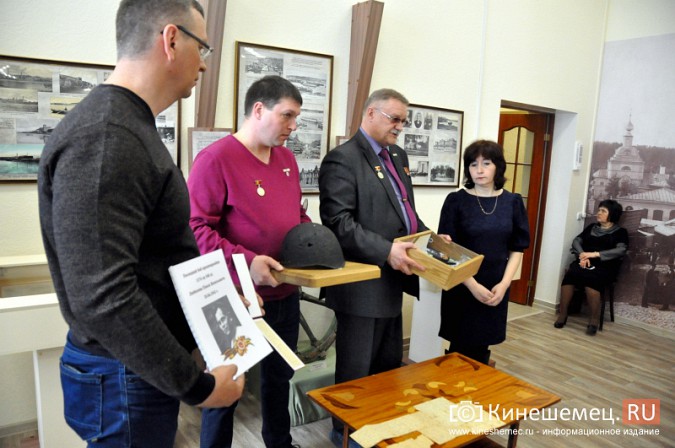 Поисковики вернули кинешемской семье вещи погибшего под Ржевом фронтовика фото 9
