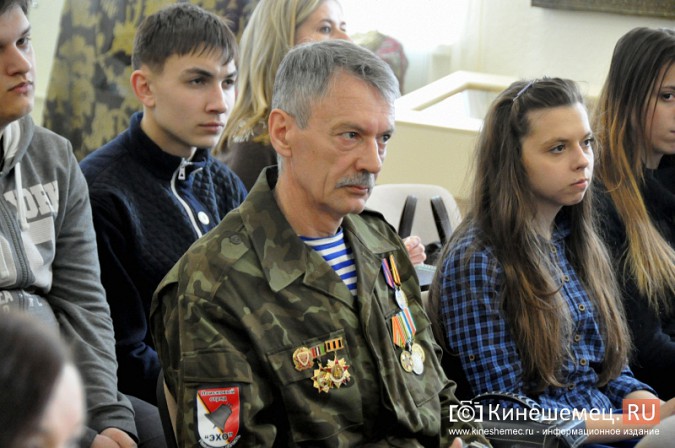 Поисковики вернули кинешемской семье вещи погибшего под Ржевом фронтовика фото 5