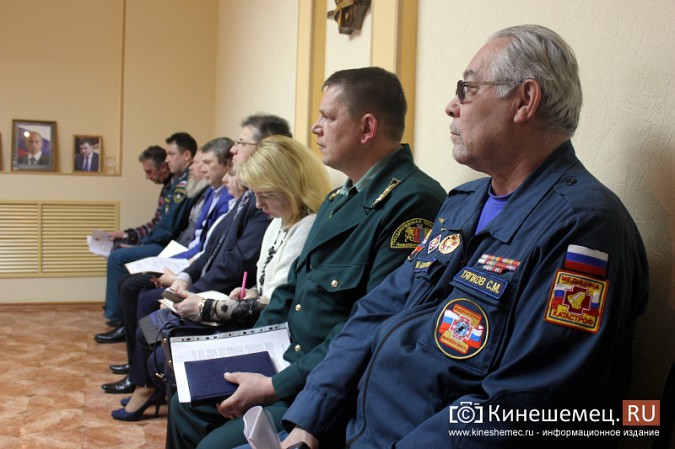 Экстренные службы готовятся к затоплению левобережной части Кинешемского района фото 5