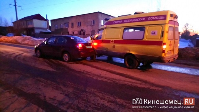 Вызову скорую песня. Авария в Кинешме Сузуки. Ветров Алексей Кинешма скорая. Кинешемец ру авария на Беловская 15 декабря. Урал ночью едет на вызов.