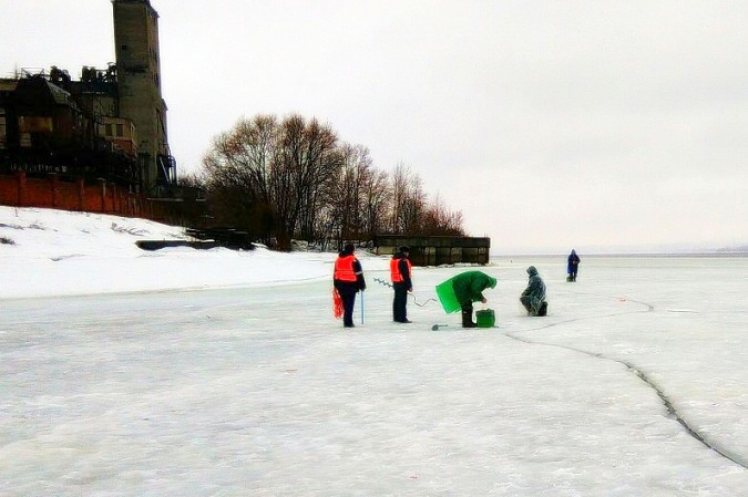 В Кинешемском районе введен запрет выхода на лед водоемов фото 2