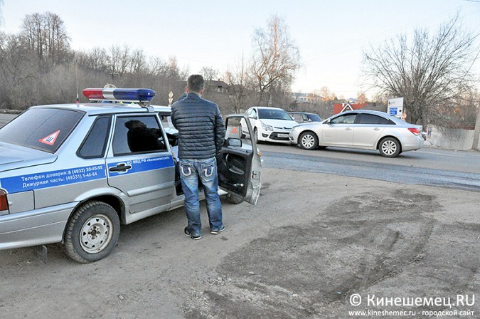 В Кинешме произошло очередное ДТП у Кузнецкого моста фото 5