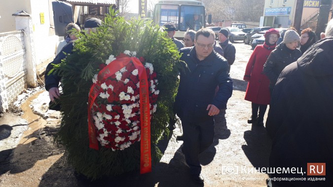 Кинешма простилась с Владимиром Кленовым фото 3