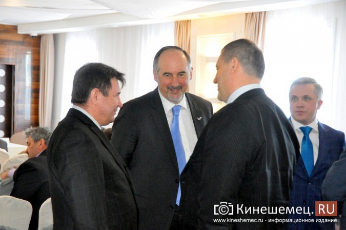 На встречу с кинешемским бизнесом приехали сразу два члена правительства региона фото 2