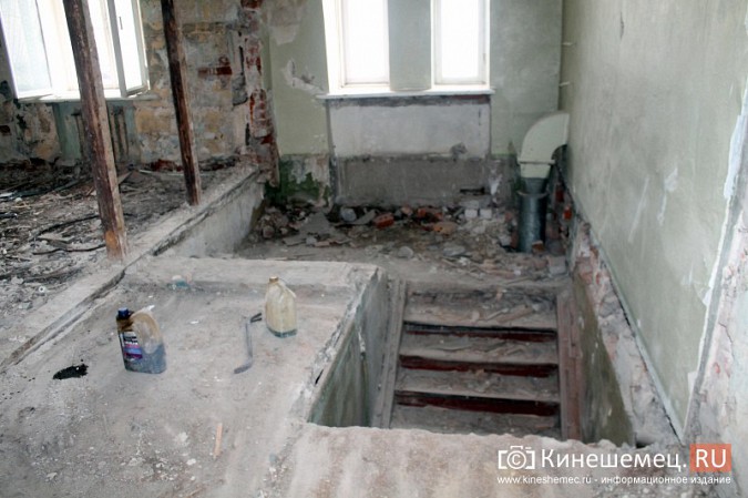 В Кинешме приступили к ремонту поликлиники имени Захаровой фото 33