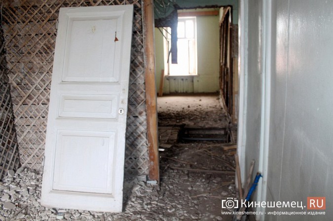 В Кинешме приступили к ремонту поликлиники имени Захаровой фото 9