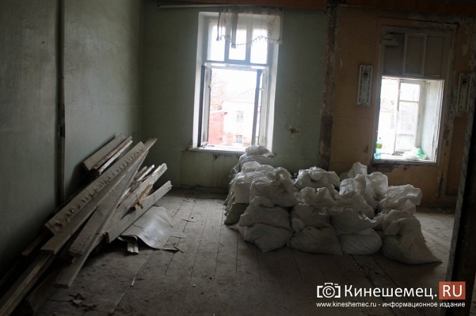 В Кинешме приступили к ремонту поликлиники имени Захаровой фото 23