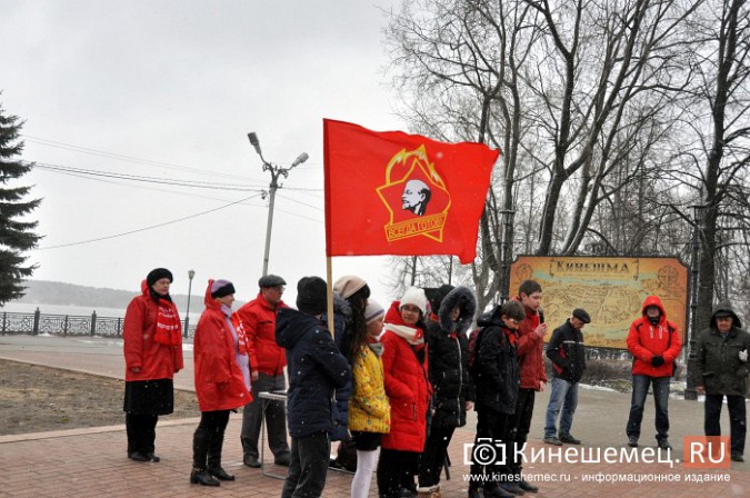 Коммунисты Кинешмы отметили День рождения Ленина автопробегом фото 16