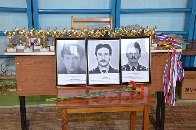 В Кинешме прошли соревнования по панкратиону памяти погибших сотрудников милиции фото 2