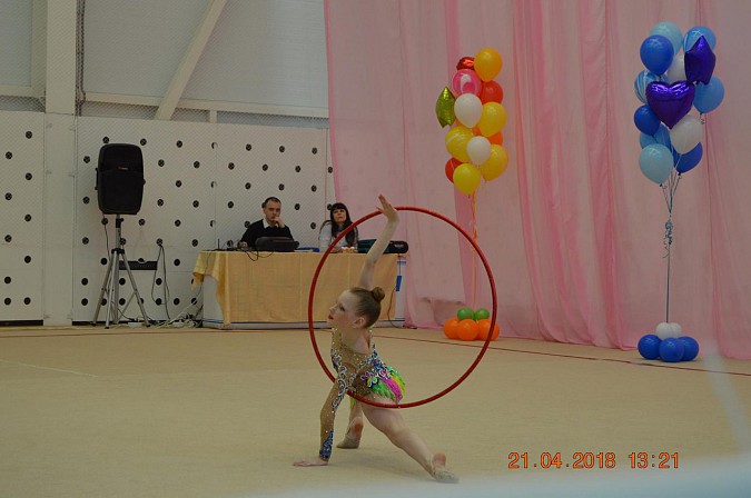 Кинешемские гимнастки успешно выступили на турнире «В гостях у Снегурочки» фото 11
